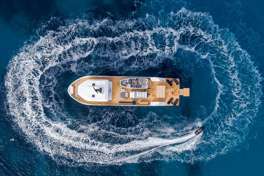 lynx yacht yxt 24 adventure